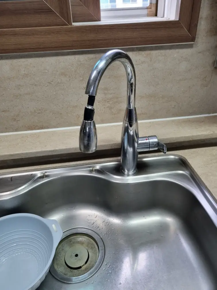 싱크대 수전 교체 작업 완벽 가이드 - 막힘해결119가 알려주는 교체 방법